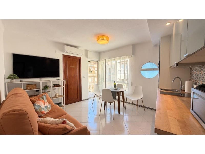 1 bedroom Apartment for sale in Torrevieja with garage - € 149,900 (Ref: 10155206)
