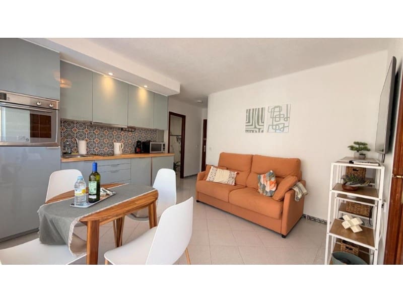 1 bedroom Apartment for sale in Torrevieja with garage - € 149,900 (Ref: 10155206)