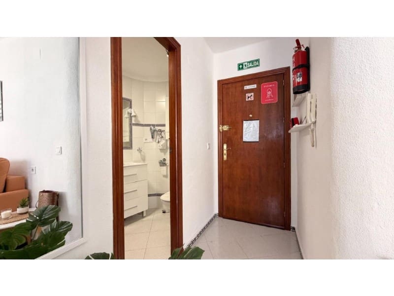 1 bedroom Apartment for sale in Torrevieja with garage - € 149,900 (Ref: 10155206)