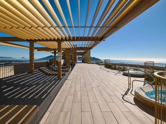 Appartamento in vendita in Playa Poniente, Benidorm con piscina garage - 649.000 € (Rif: 10157665)