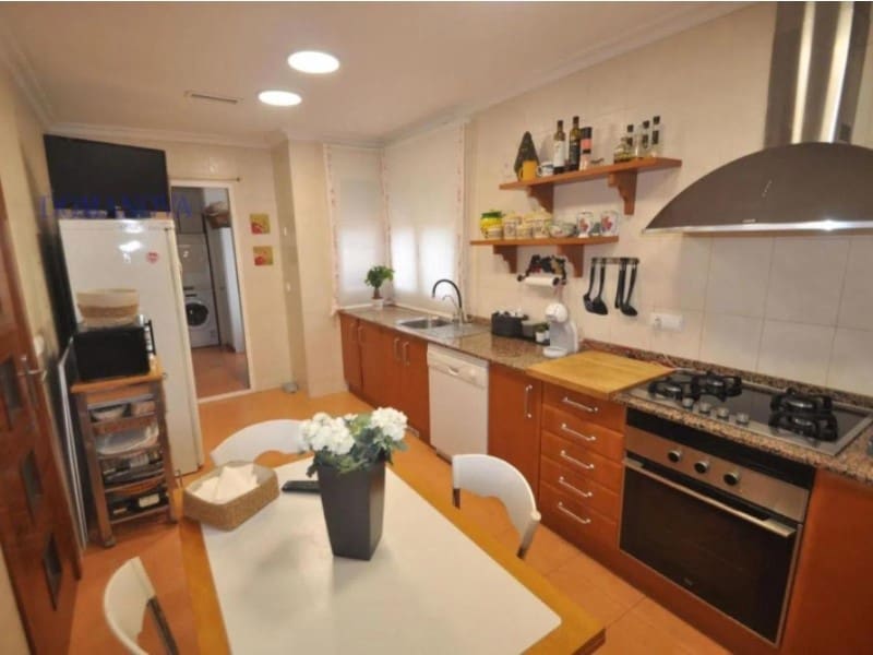 Chalet de 4 habitaciones en Alicante / Alacant ciudad en venta con piscina garaje - 950.000 € (Ref: 10159517)