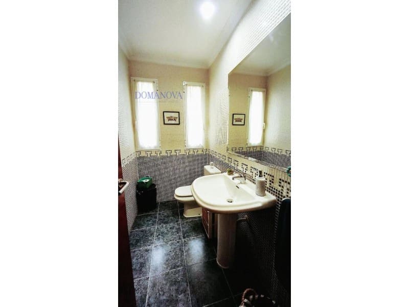 Chalet de 4 habitaciones en Alicante / Alacant ciudad en venta con piscina garaje - 950.000 € (Ref: 10159517)