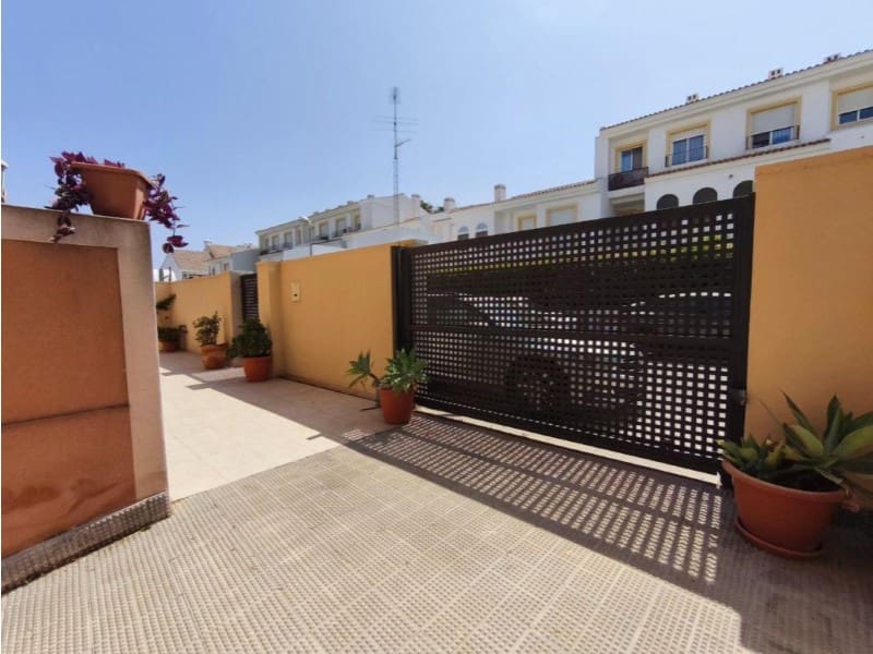 Chalet de 4 habitaciones en Alicante / Alacant ciudad en venta con piscina garaje - 950.000 € (Ref: 10159517)