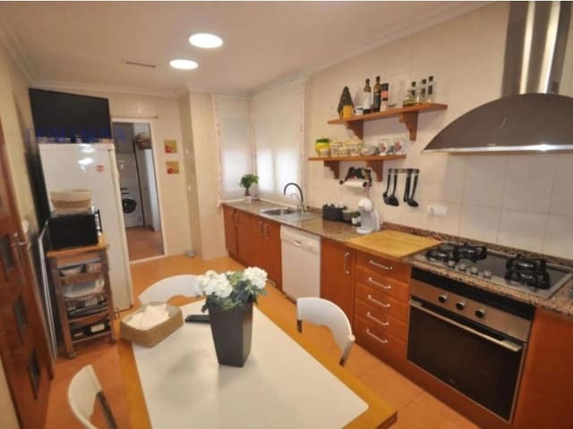 Chalet de 4 habitaciones en Alicante Golf, Alicante / Alacant ciudad en venta con piscina garaje - 950.000 € (Ref: 10159517)