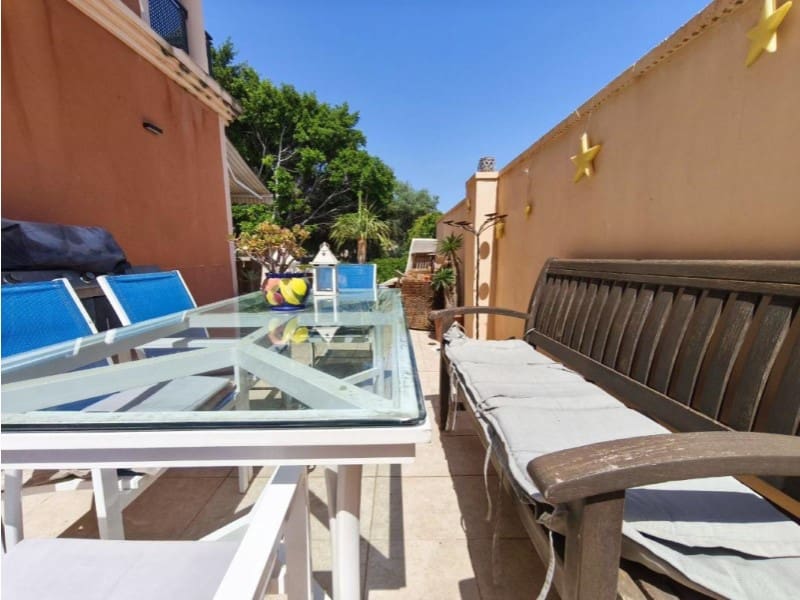 Chalet de 4 habitaciones en Alicante / Alacant ciudad en venta con piscina garaje - 950.000 € (Ref: 10159517)