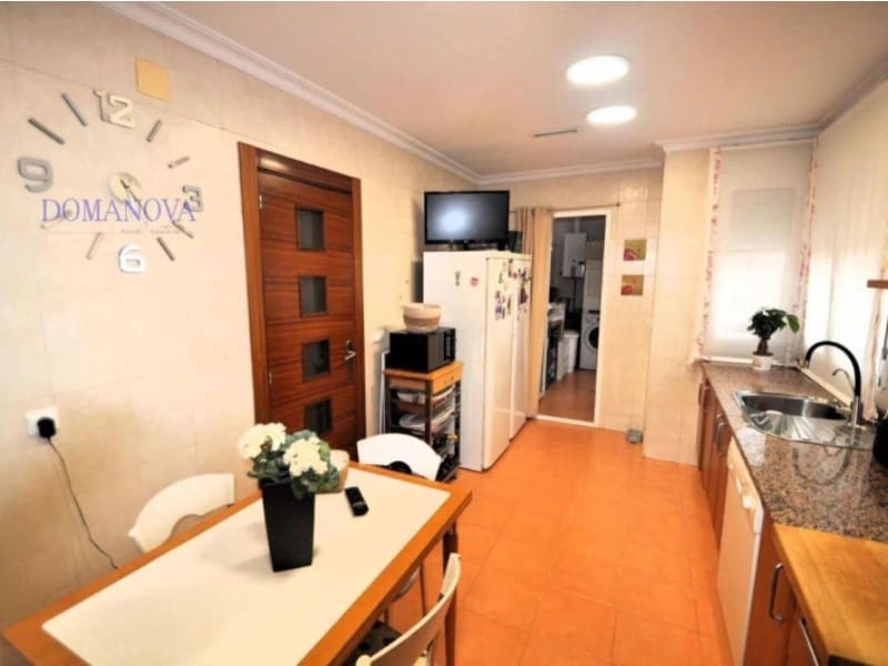 Chalet de 4 habitaciones en Alicante / Alacant ciudad en venta con piscina garaje - 950.000 € (Ref: 10159517)