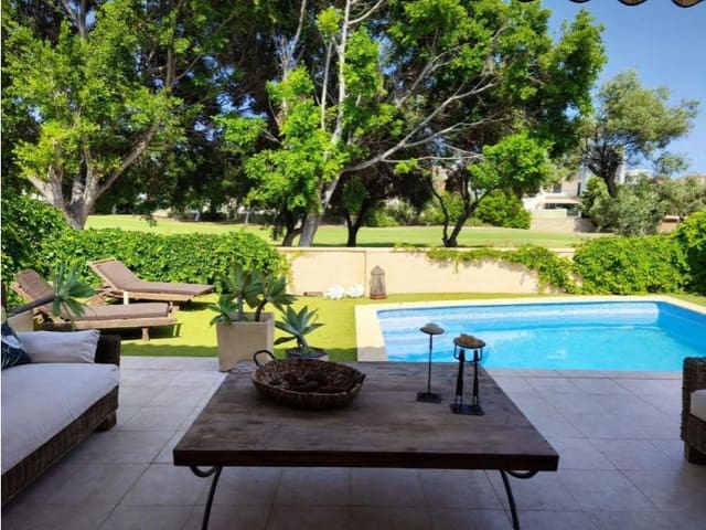 Chalet de 4 habitaciones en Alicante Golf, Alicante / Alacant ciudad en venta con piscina garaje - 950.000 € (Ref: 10159517)