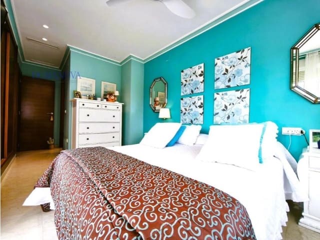Chalet de 4 habitaciones en Alicante Golf, Alicante / Alacant ciudad en venta con piscina garaje - 950.000 € (Ref: 10159517)