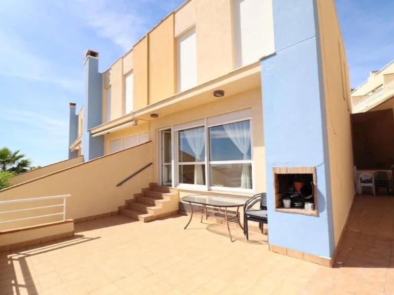 Pareado de 3 habitaciones en Orihuela en venta con piscina garaje - 390.000 € (Ref: 10159520)