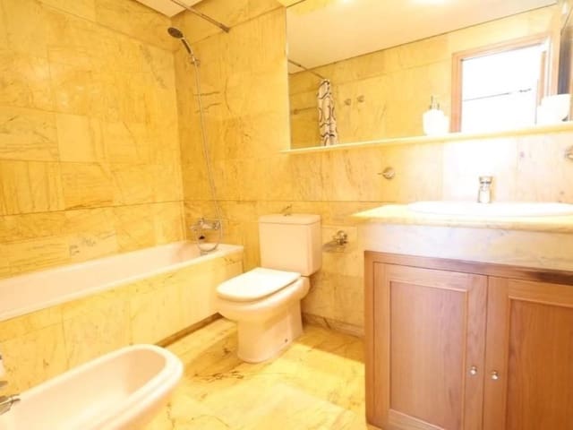 3 camera da letto Villetta Bifamiliare in vendita in Orihuela ciudad, Orihuela con piscina garage - 390.000 € (Rif: 10159520)