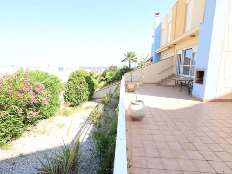 Pareado de 3 habitaciones en Orihuela en venta con piscina garaje - 390.000 € (Ref: 10159520)