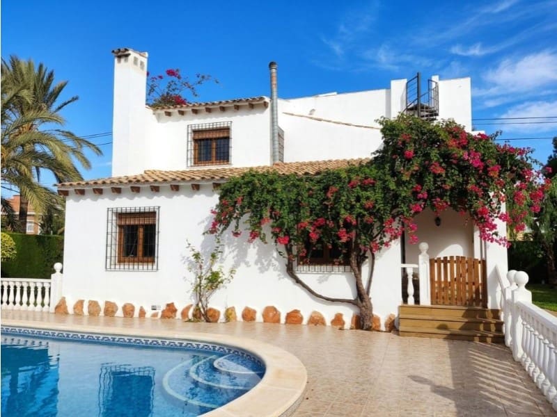 Villa te koop in Orihuela - € 749.000 (Ref: 10159521)