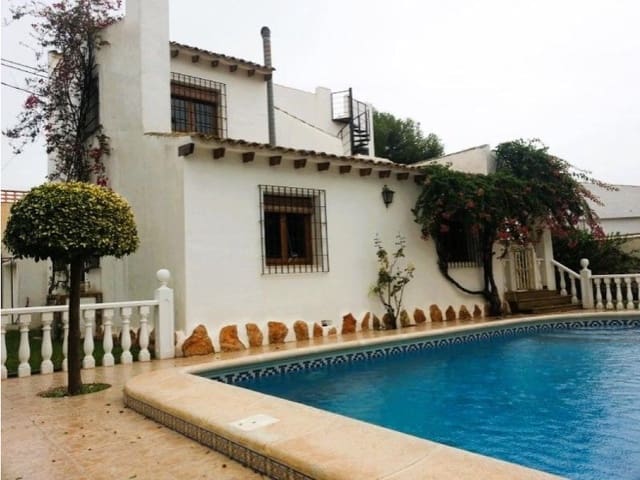 Villa te koop in Orihuela ciudad, Orihuela - € 749.000 (Ref: 10159521)