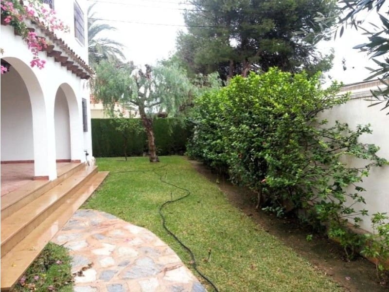 Villa te koop in Orihuela - € 749.000 (Ref: 10159521)
