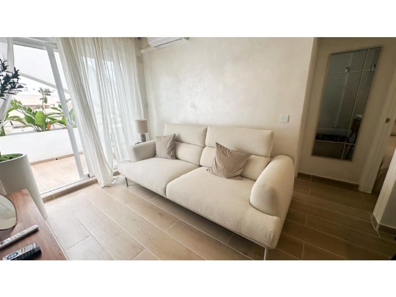2 quarto Apartamento para venda em Torrevieja com piscina - 159 995 € (Ref: 10159539)
