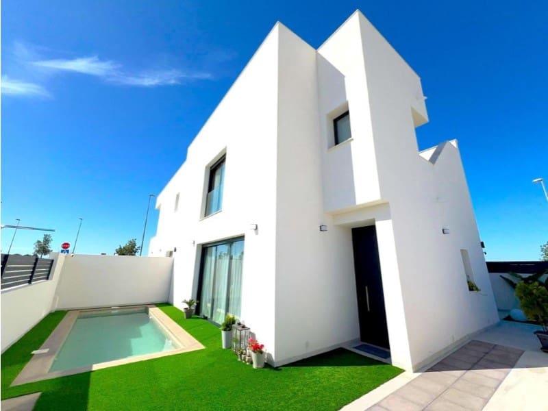 2 bedroom Semi-detached Villa for sale in Benijofar with pool garage - € 320,000 (Ref: 10162238)
