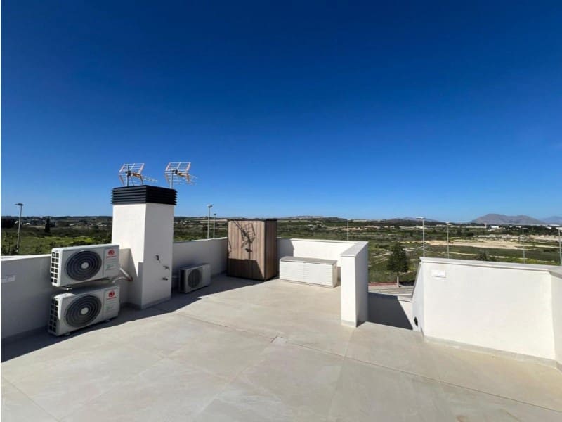 2 bedroom Semi-detached Villa for sale in Benijofar with pool garage - € 320,000 (Ref: 10162238)