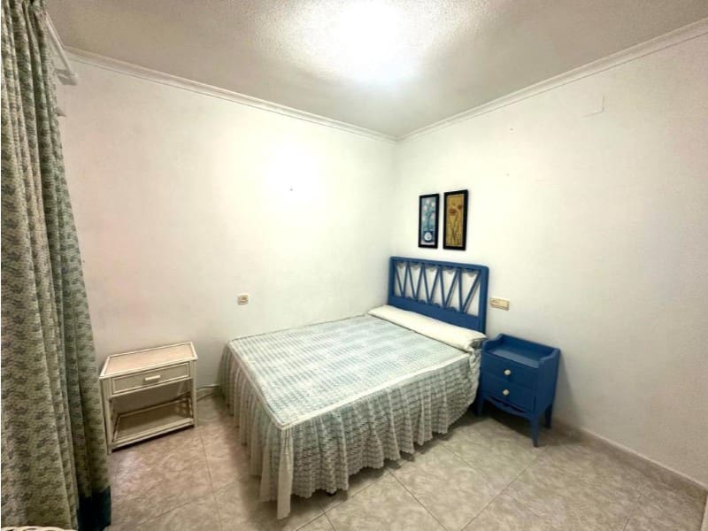 Apartamento de 3 habitaciones en Torrevieja en venta con garaje - 375.000 € (Ref: 10162241)