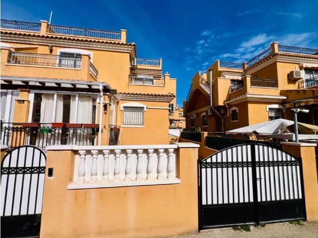 3 soveværelse Semi-Rækkehus til salg i Parque Acuático - Sector 25, Torrevieja med swimmingpool garage - € 249.900 (Ref: 10164889)