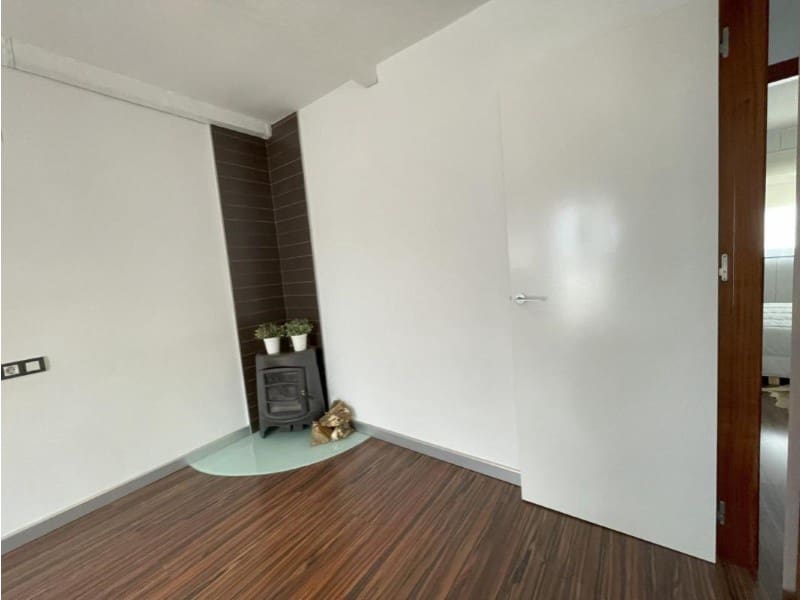 3 slaapkamer Halfvrijstaande villa te koop in Torrevieja - € 320.000 (Ref: 10164890)