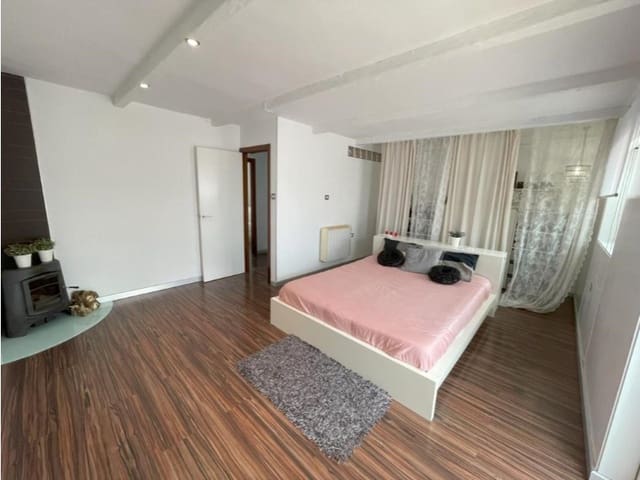 3 slaapkamer Halfvrijstaande villa te koop in Nueva Torrevieja, Torrevieja - € 320.000 (Ref: 10164890)