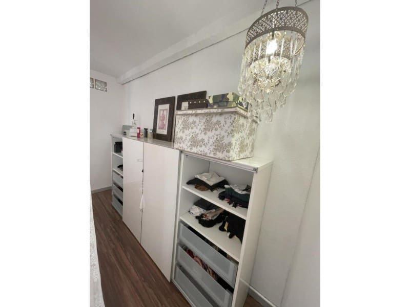 3 slaapkamer Halfvrijstaande villa te koop in Torrevieja - € 320.000 (Ref: 10164890)