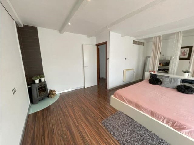 3 slaapkamer Halfvrijstaande villa te koop in Nueva Torrevieja, Torrevieja - € 320.000 (Ref: 10164890)