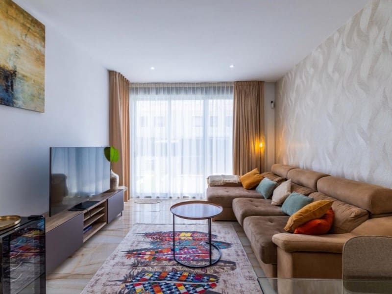 3 makuuhuone Huvila myytävänä paikassa Ciudad Quesada mukana uima-altaan - 389 000 € (Ref: 10171457)