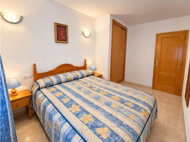 1 makuuhuone Huoneisto myytävänä paikassa Antonio Machado, Torrevieja mukana uima-altaan - 144 900 € (Ref: 10171464)
