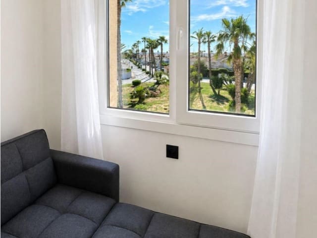 1 makuuhuone Bungalow myytävänä paikassa El Chaparral - La Siesta - La Torreta, Torrevieja mukana uima-altaan 
autotalli - 212 000 € (Ref: 10171466)