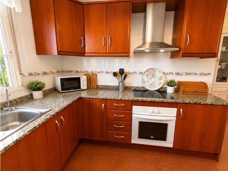 Bungalow de 1 habitación en Orihuela en venta con piscina - 195.000 € (Ref: 10171468)