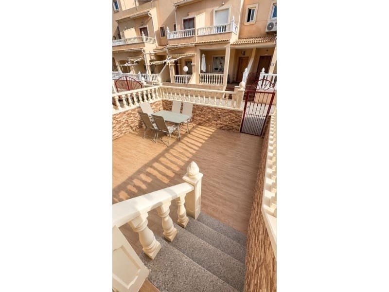 Doppelhaus zu verkaufen in Orihuela mit Pool Garage - 263.900 € (Ref: 10171471)