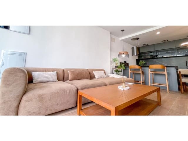 3 Zimmer Doppelhaus zu verkaufen in Nueva Torrevieja, Torrevieja mit Pool - 539.000 € (Ref: 10171477)