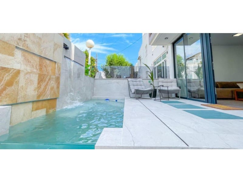 3 Zimmer Doppelhaus zu verkaufen in Torrevieja mit Pool - 539.000 € (Ref: 10171477)