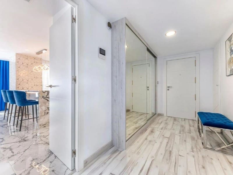 5 soveværelse Lejlighed til salg i Playa de San Juan med swimmingpool garage - € 990.000 (Ref: 10171479)