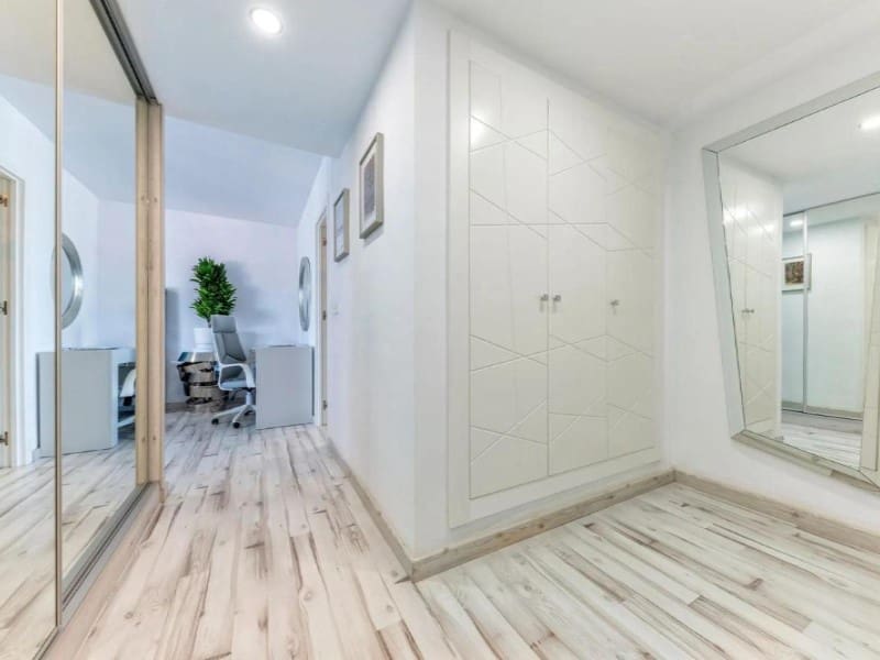 5 soveværelse Lejlighed til salg i Playa de San Juan med swimmingpool garage - € 990.000 (Ref: 10171479)