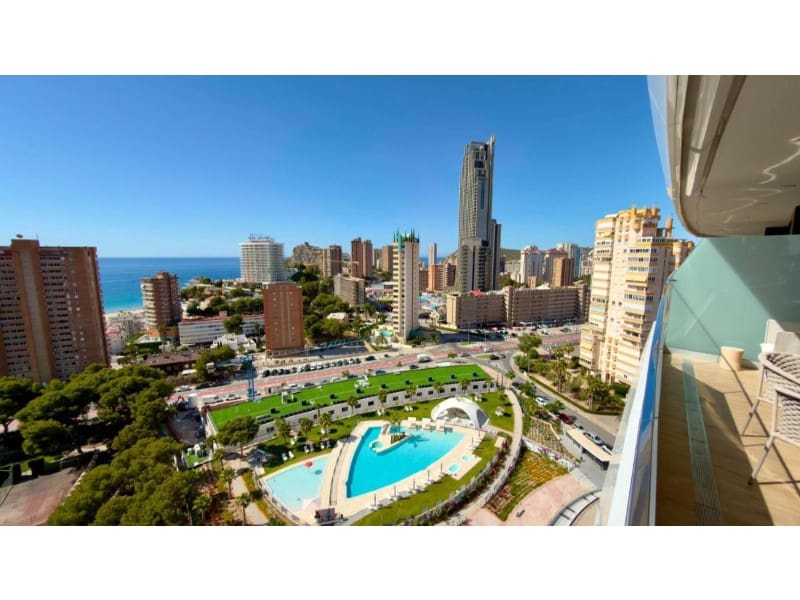 3 quarto Apartamento para venda em Benidorm com piscina garagem - 745 000 € (Ref: 10171480)