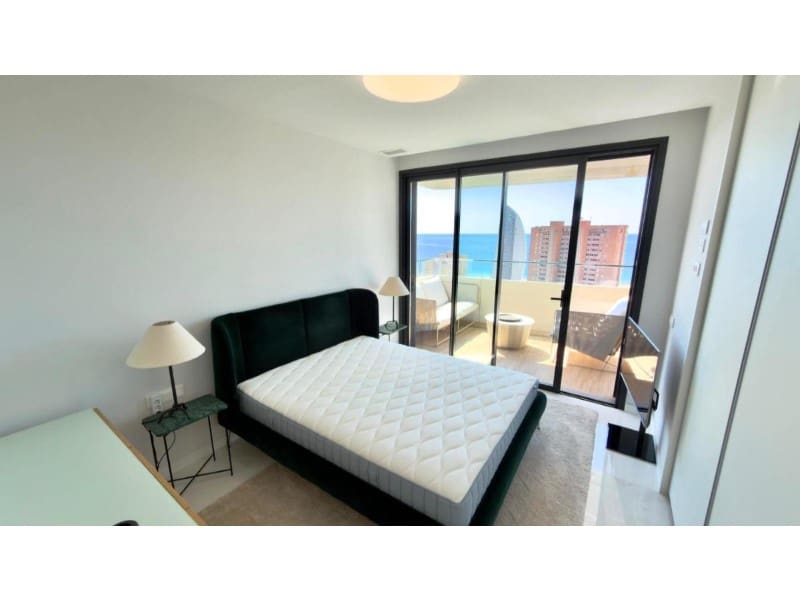 3 quarto Apartamento para venda em Benidorm com piscina garagem - 745 000 € (Ref: 10171480)