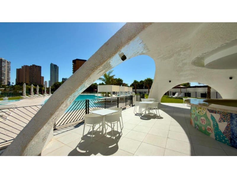 3 quarto Apartamento para venda em Benidorm com piscina garagem - 745 000 € (Ref: 10171480)