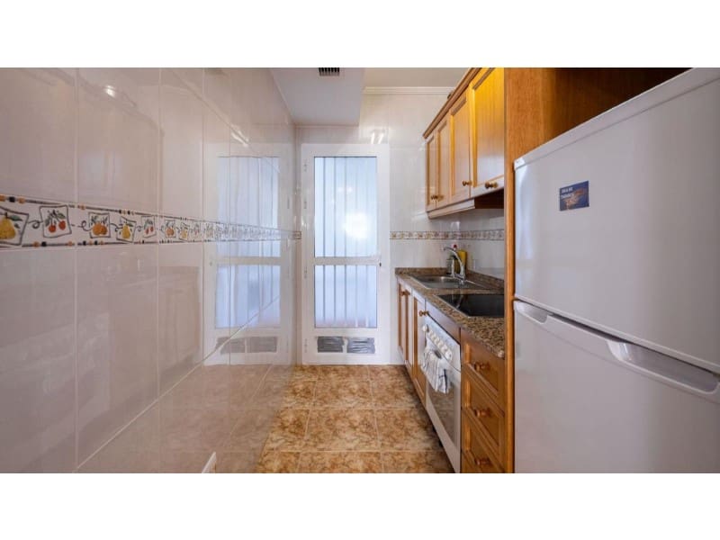 Apartamento de 2 habitaciones en Orihuela en venta con piscina garaje - 209.000 € (Ref: 10174554)