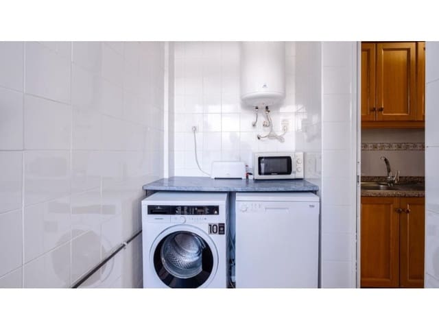 Apartamento de 2 habitaciones en Orihuela ciudad, Orihuela en venta con piscina garaje - 209.000 € (Ref: 10174554)