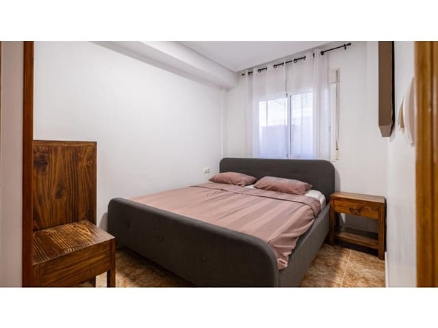 Apartamento de 2 habitaciones en Orihuela ciudad, Orihuela en venta con piscina garaje - 209.000 € (Ref: 10174554)