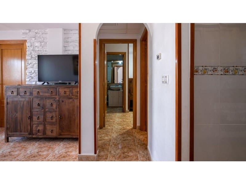 Apartamento de 2 habitaciones en Orihuela en venta con piscina garaje - 209.000 € (Ref: 10174554)