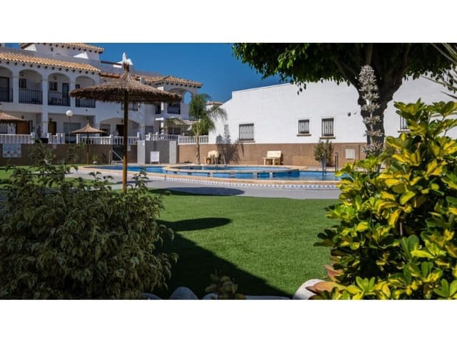 Apartamento de 2 habitaciones en Orihuela ciudad, Orihuela en venta con piscina garaje - 209.000 € (Ref: 10174554)