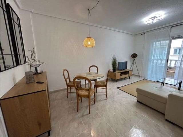 Apartamento de 2 habitaciones en Las Piscinas Naturales, Torrevieja en venta - 193.000 € (Ref: 10174559)