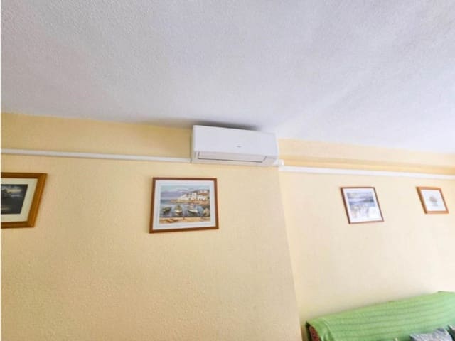 Apartamento de 3 habitaciones en Playa del Cura, Torrevieja en venta - 155.000 € (Ref: 10174560)