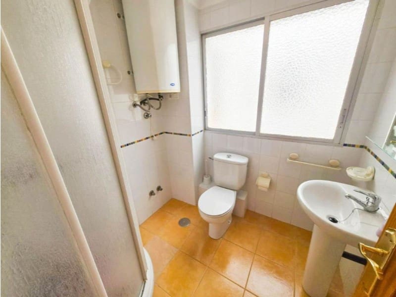 Apartamento de 3 habitaciones en Torrevieja en venta - 155.000 € (Ref: 10174560)