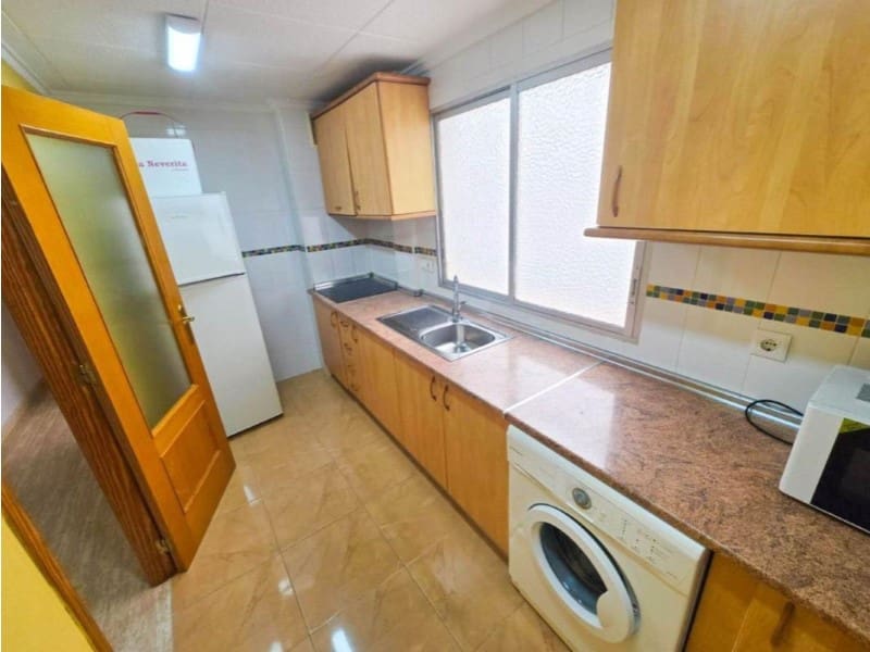 Apartamento de 3 habitaciones en Torrevieja en venta - 155.000 € (Ref: 10174560)