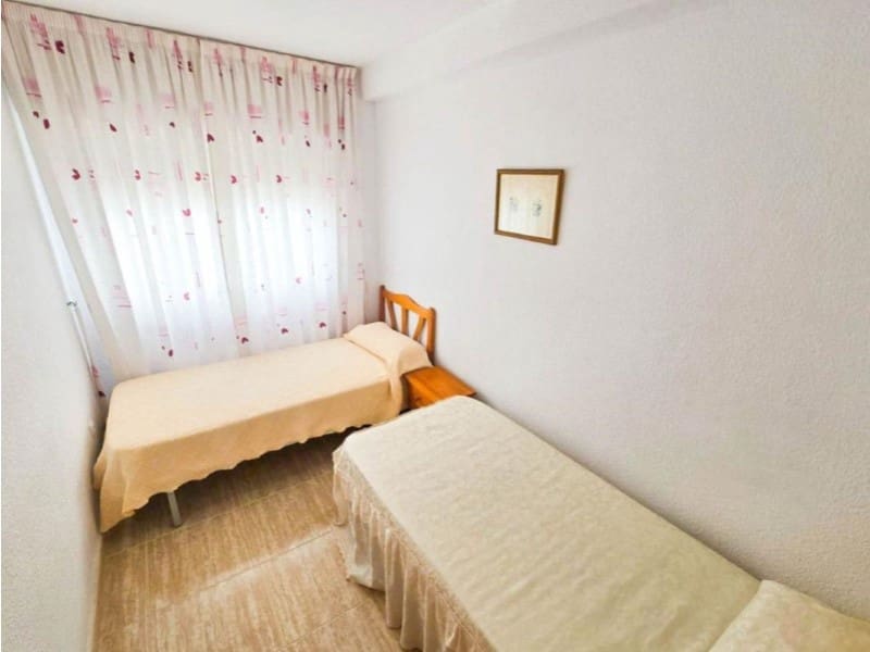 Apartamento de 3 habitaciones en Torrevieja en venta - 155.000 € (Ref: 10174560)