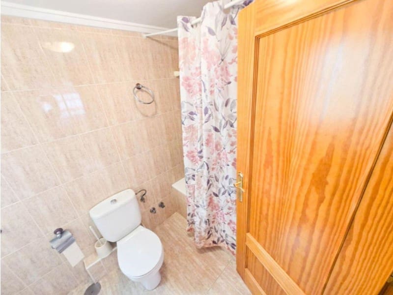 Apartamento de 3 habitaciones en Torrevieja en venta - 155.000 € (Ref: 10174560)
